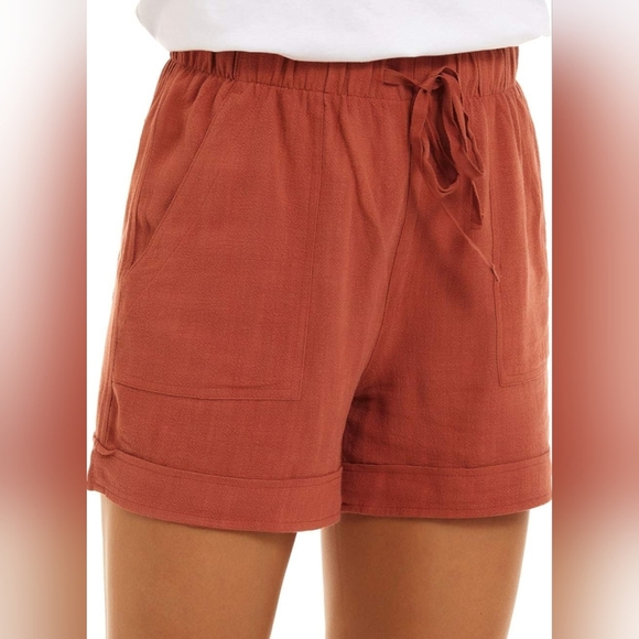 Medium Pull On Shorts - Picture 2 of 5